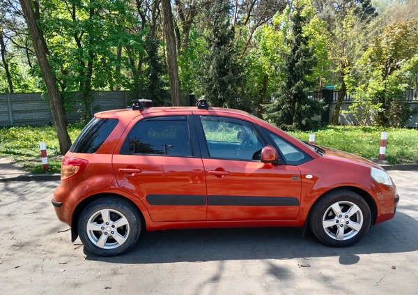 Suzuki SX4 cena 33900 przebieg: 161000, rok produkcji 2010 z Brusy małe 326